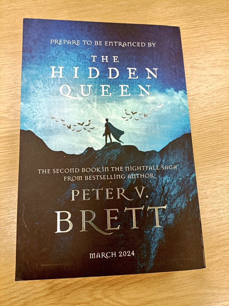 book_bint's tweet photo. Squueeeeeaaaalllllllsss YEEEEEESSSSSS & giggles as I hug the proof & squeal some more
Thank you Els you absolute angel
For my #gifted proof of #TheHiddenQueen (follows on from The Desert Prince 😉) @PVBrett
Out March 2024
#waterstones #bookpost #books
https://t.co/zvZpuQ80Qg https://t.co/egyIotnzW6