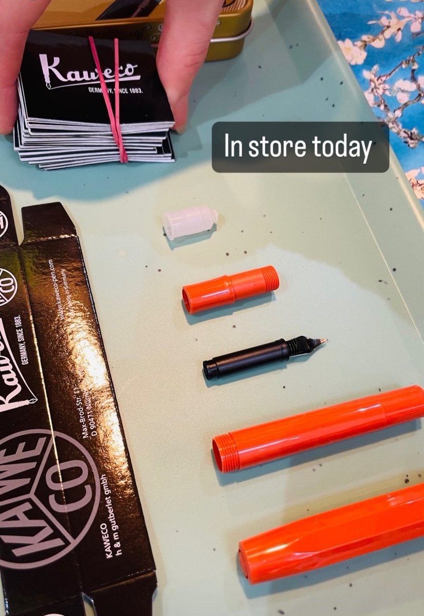 Write Here Shop tweet media