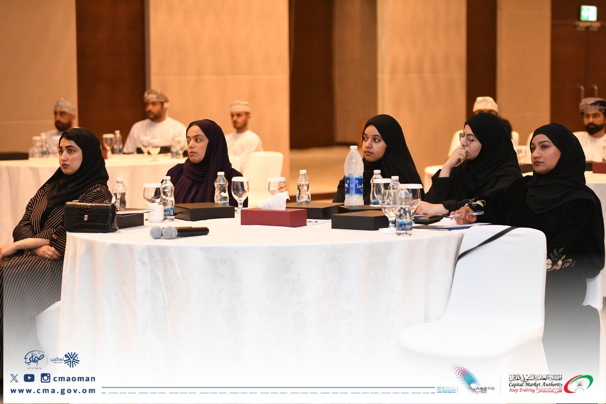 🎯 افتتحت الهيئة اليوم برنامج مكافحة الأخطار السيبرانية بالتعاون مع <a href="/lpaoman/">أكاديمية إعداد القادة للتدريب والاستشارات مسقط</a> 

🎯 يستهدف موظفي شركات وسماسرة التأمين في دوائر تقنية المعلومات

🎯 تعريف المشاركين بالمخاطر السيبرانية والمعلوماتية الشائعة و المستجدة بكيفية حماية الشركات منها وأهم الضوابط الأساسية للأمن السيبراني