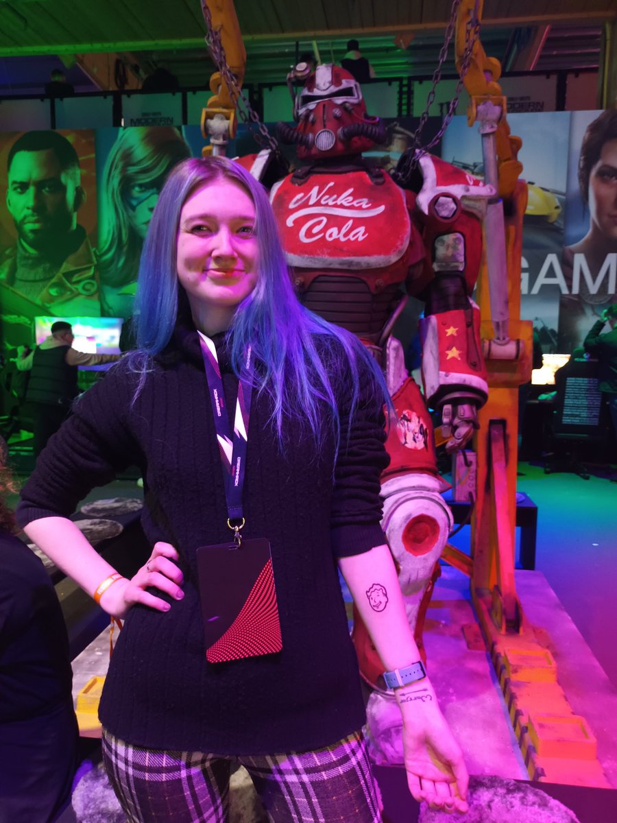 Thanks for this time @DreamHackSE winter! ✨️ Haad so much fun, met new and old friends, and love you all ❤️ Thank you @xboxse and @Bethesda_Nordic for being awesome (and wanting me to stream for you 💜) See you next year ✨️