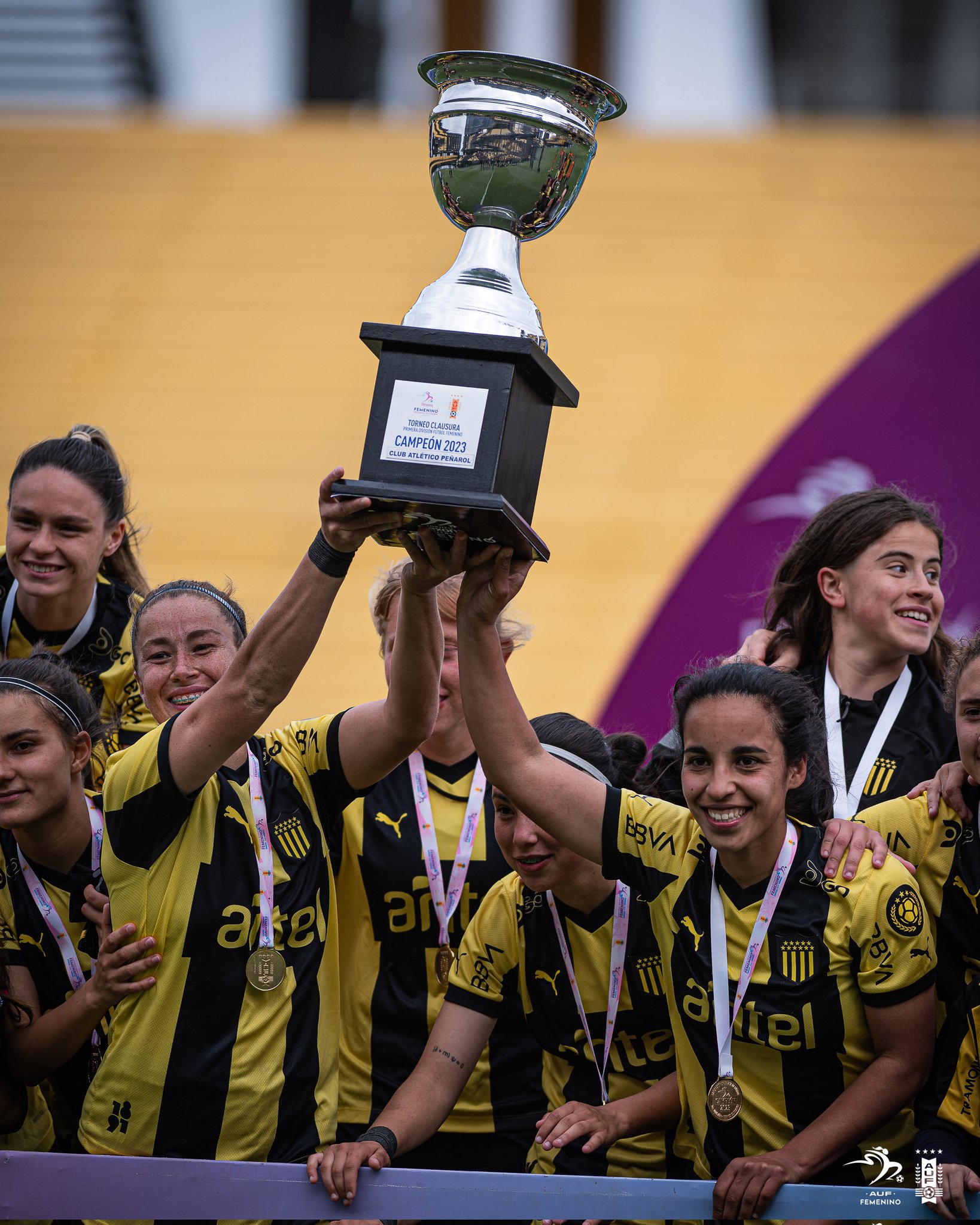 AUF TV transmitió el clásico Peñarol vs Nacional de Fútbol Femenino - AUF