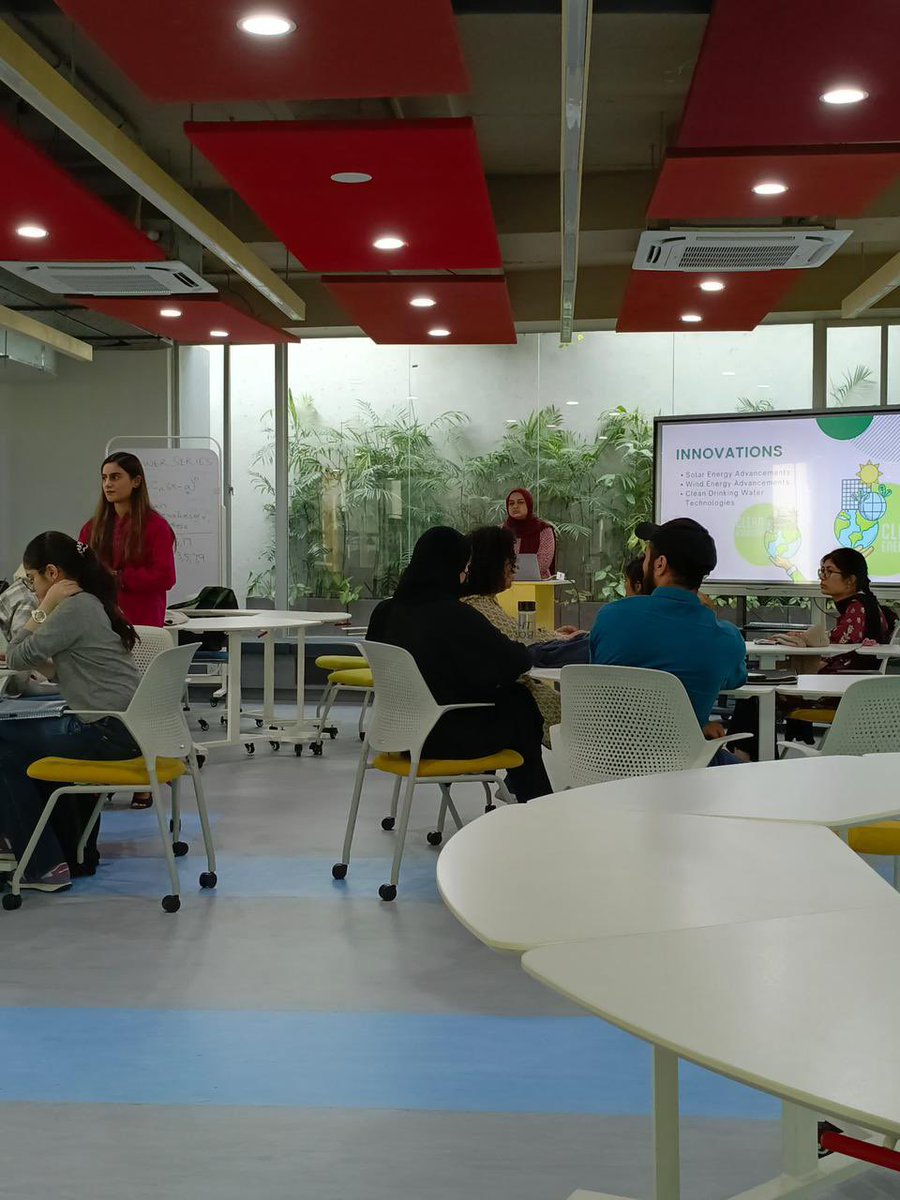 ELF_pakistan's tweet photo. ELF Pakistan Workshop @HabibUniversity to discuss STEM and the environment and meet with industry experts. https://t.co/Yrn2OaCI2h