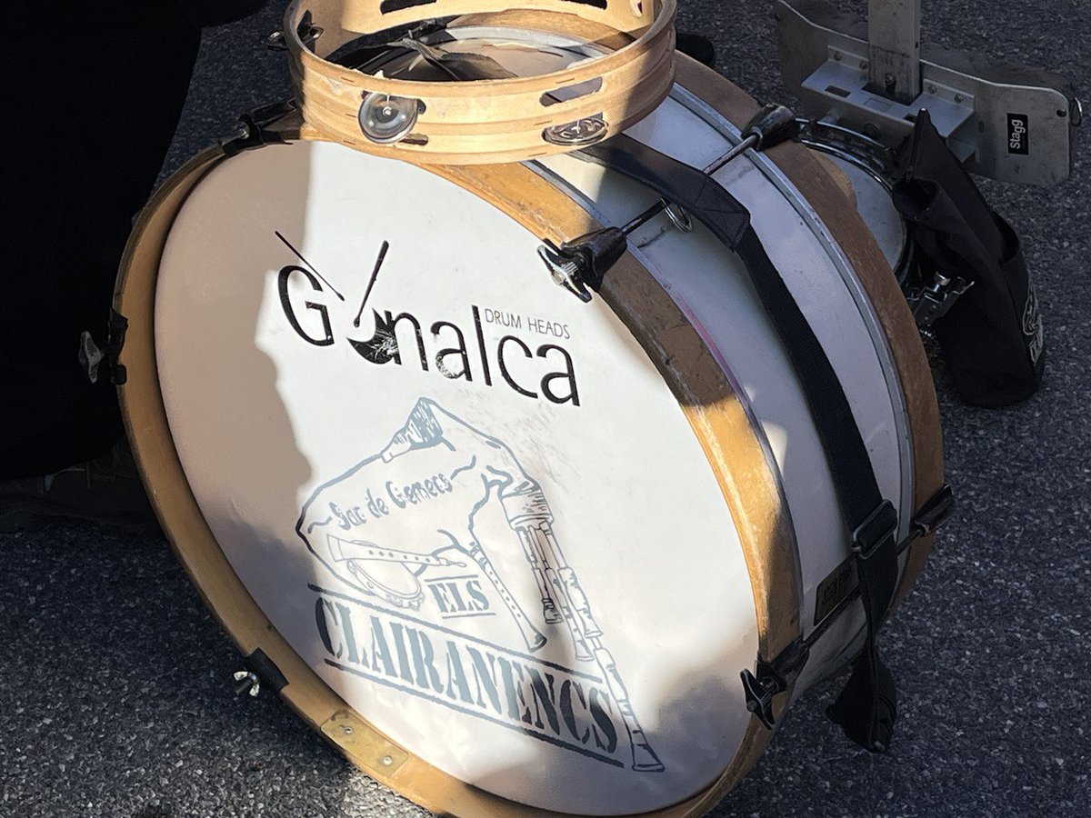 CasalConflent's tweet image. Quants amics han vingut a la #Fira de #SantAndreu de #Vinçà, aquest #capdesetmana al #Conflent! 😁👍👍
Un dia fabulós al peu del #Canigó #Conflent
@AteneusCat @CasalsiAteneus @cultura_cat @ElsaChiari @FEEC_cat @PLlCatalunya @llenguacat @Cat_Nord @iec @LluisPuigGordi @exterior_cat