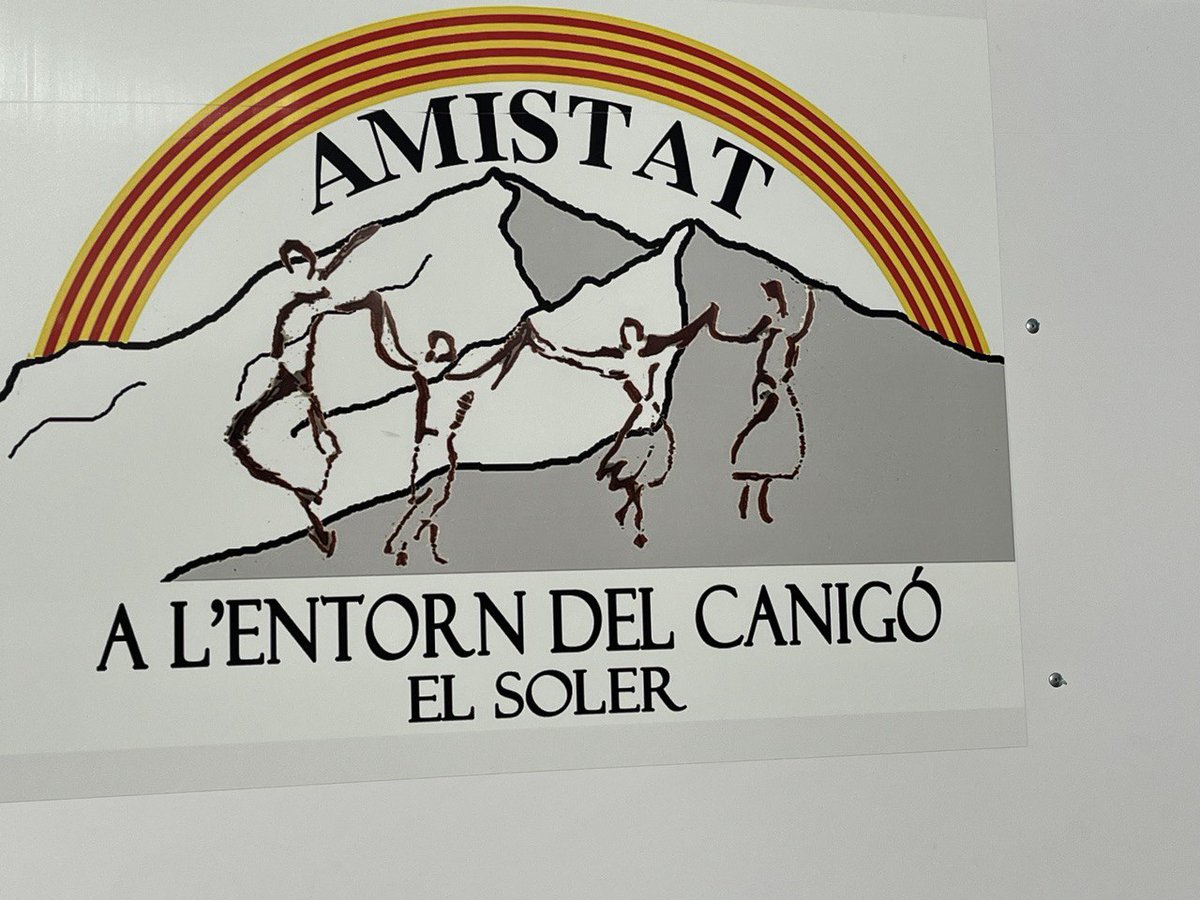 NewsNeus's tweet image. Ho tant! #castellers #grallers #capgrissis #gegants #bestiari #músics...