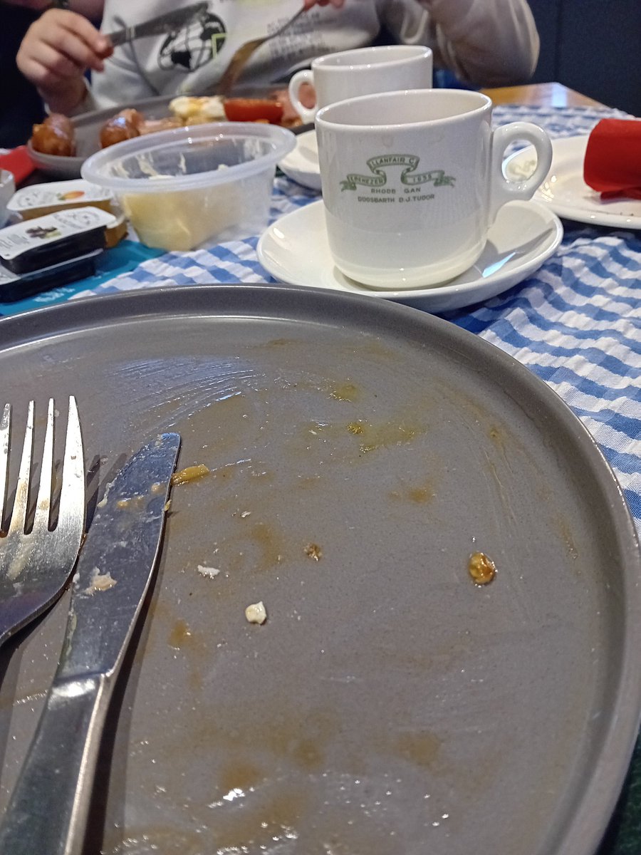 Brecwast arbennig o dda yn y Llew Du y bore 'ma ar gyfer apêl Eisteddfod yr Urdd...! #maldwyn