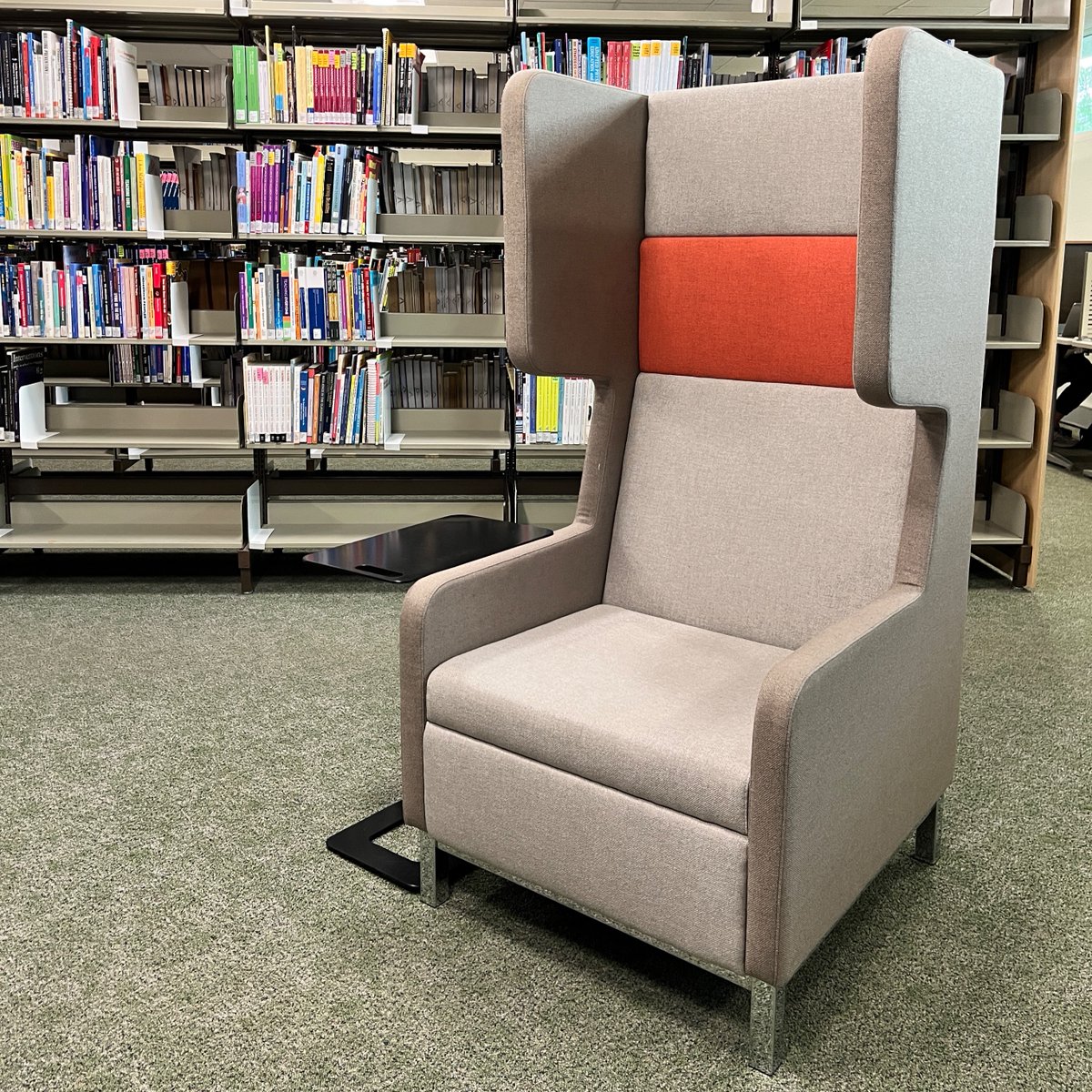 monashunilib's tweet photo. 😍 If you ever wanna be alone..
💺We've got you covered 😉
#LoveYourLibrary #SundayMusing #MonashUni #PeninsulaLibrary #MonashExperience #MonashLife https://t.co/ctlxIxyUI4