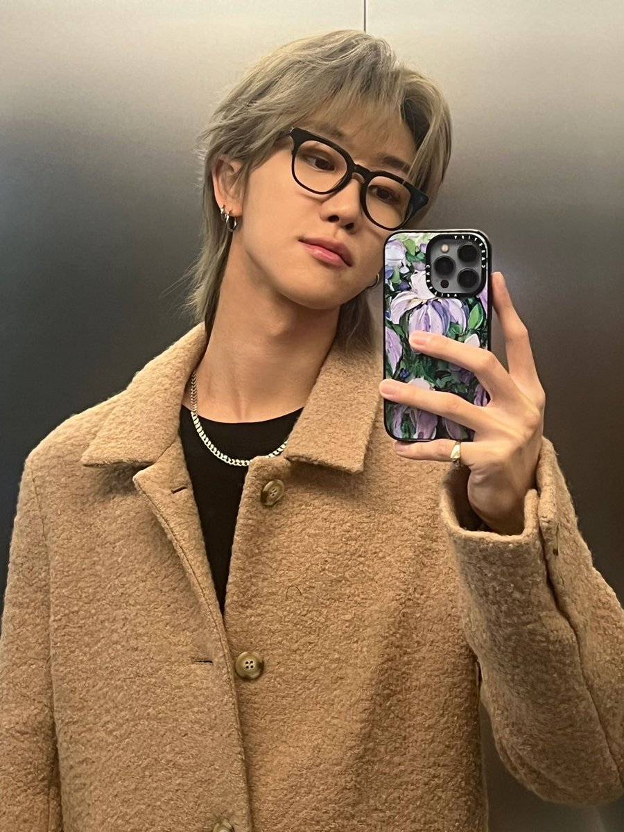 [17'S THE 8] 🤳🏽