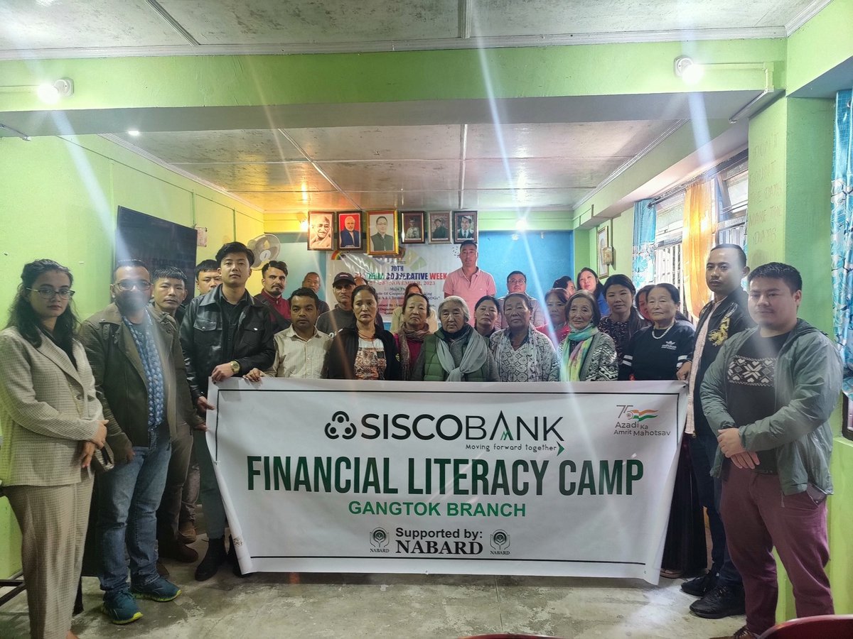 To commemorate 70th National Cooperative Week (14th Nov to 20th Nov), SISCO Bank organised one day Financial Literacy Camp on 18th Nov 2023 at Sajong ward focusing on women empowerment and farmer's welfare programmes.

#AmitShah #PMOIndia #cooperativesociety