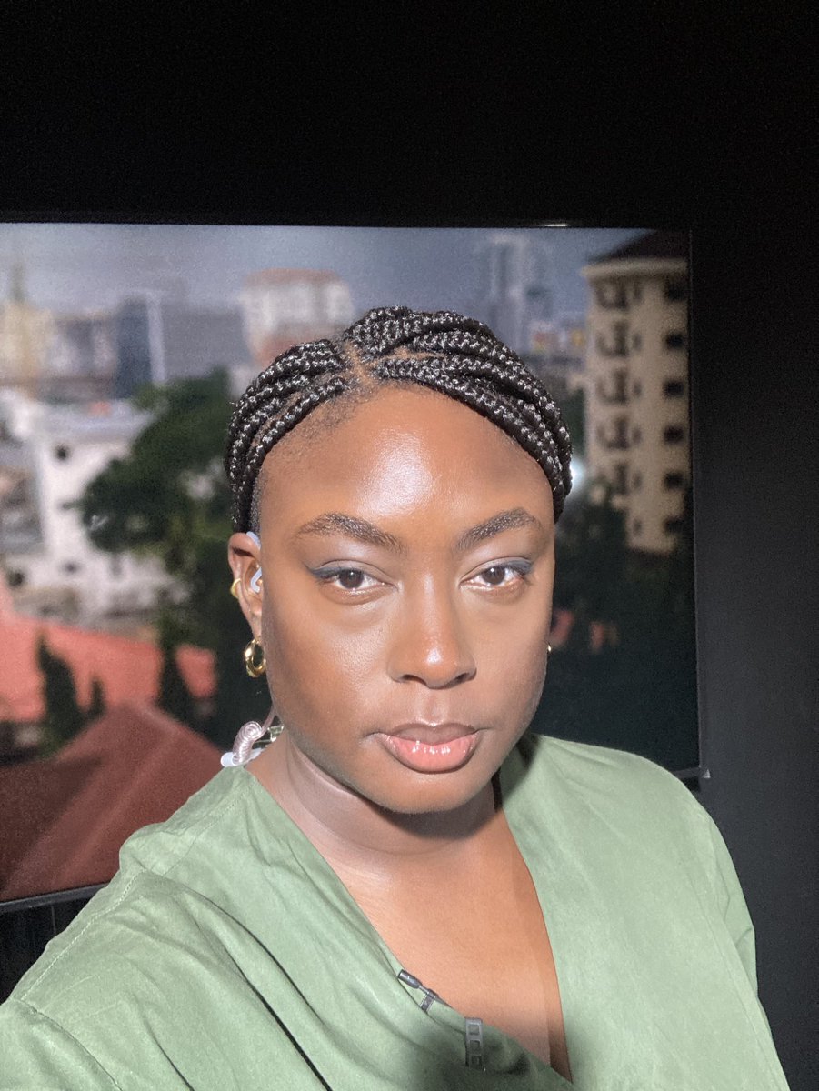 MayeniJones's tweet photo. I’ll be up live on @BBCWorld TV with the latest on this morning’s unrest in #SierraLeone. Prisoners have been released from the Central Pademba Road prison in Freetown and an armoury in a military barracks was targeted by gunmen. https://t.co/HpBqHw9nFR