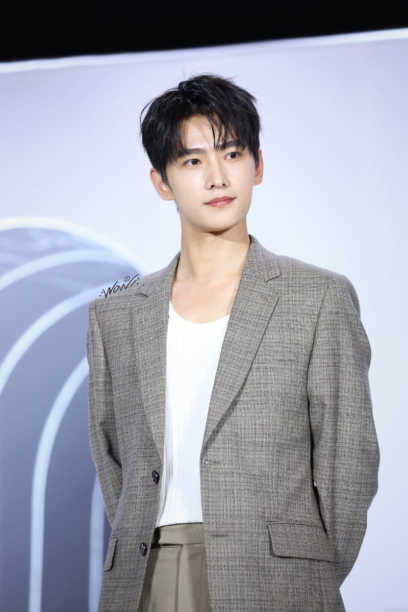 YANG YANG 杨洋 tweet media