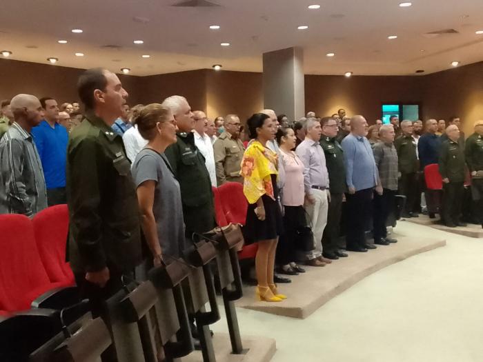 minint_cuba's tweet image. #Cuba tiene un sistema capaz de enfrentar desafíos en torno a la ciberseguridad, elevar la percepción de riesgo y afrontar los más disímiles retos como la bancarización. Concluye exitosa II Jornada Nacional de Ciberseguridad, más conectados y conscientes de su necesidad.