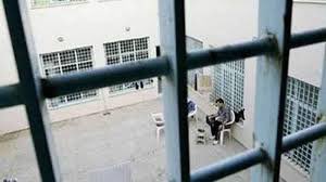 Yaşanacak yer değil cezaevi
Her insan hata yapabilir
Bugun özgürsünüz ama yarın başınıza ne gelir bilemezsiniz

Toplumda büyük bir beklenti var talep var 

Hükemete seslenirmisiniz? <a href="/eczozgurozel/">Özgür Özel</a> 

ÖzgürÖzel HükümeteAfÇagrısı