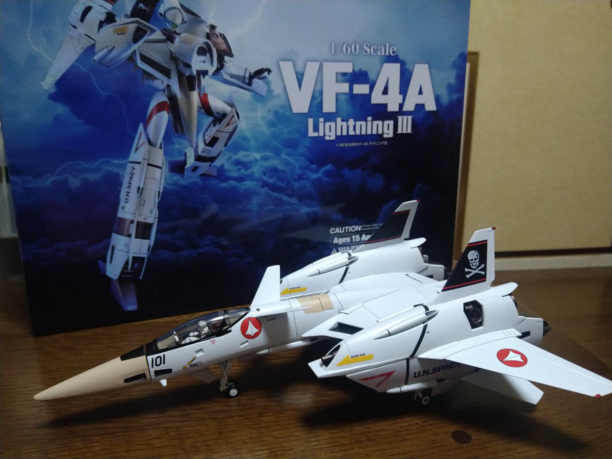 Ippei_Shimada's tweet photo. 先日の魂ネイション2023のマクロス展示で上がったテンションのままポチったブツが届きました🌟
#超時空要塞マクロス #FlashBack2012 #VF4 #ARCADIA https://t.co/gLowlb9gwq