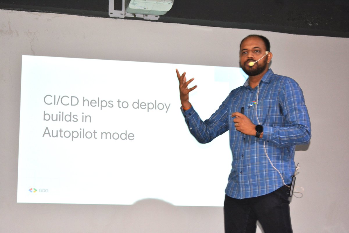 JaldeepAsodariy's tweet image. A great start of my #DevFest 2023 season with @GDGRajkot
Thank you Team and Attendees 😍
#DevFestRajkot #GDGRajkot #DevFest2023 @googledevs @GoogleDevsIN