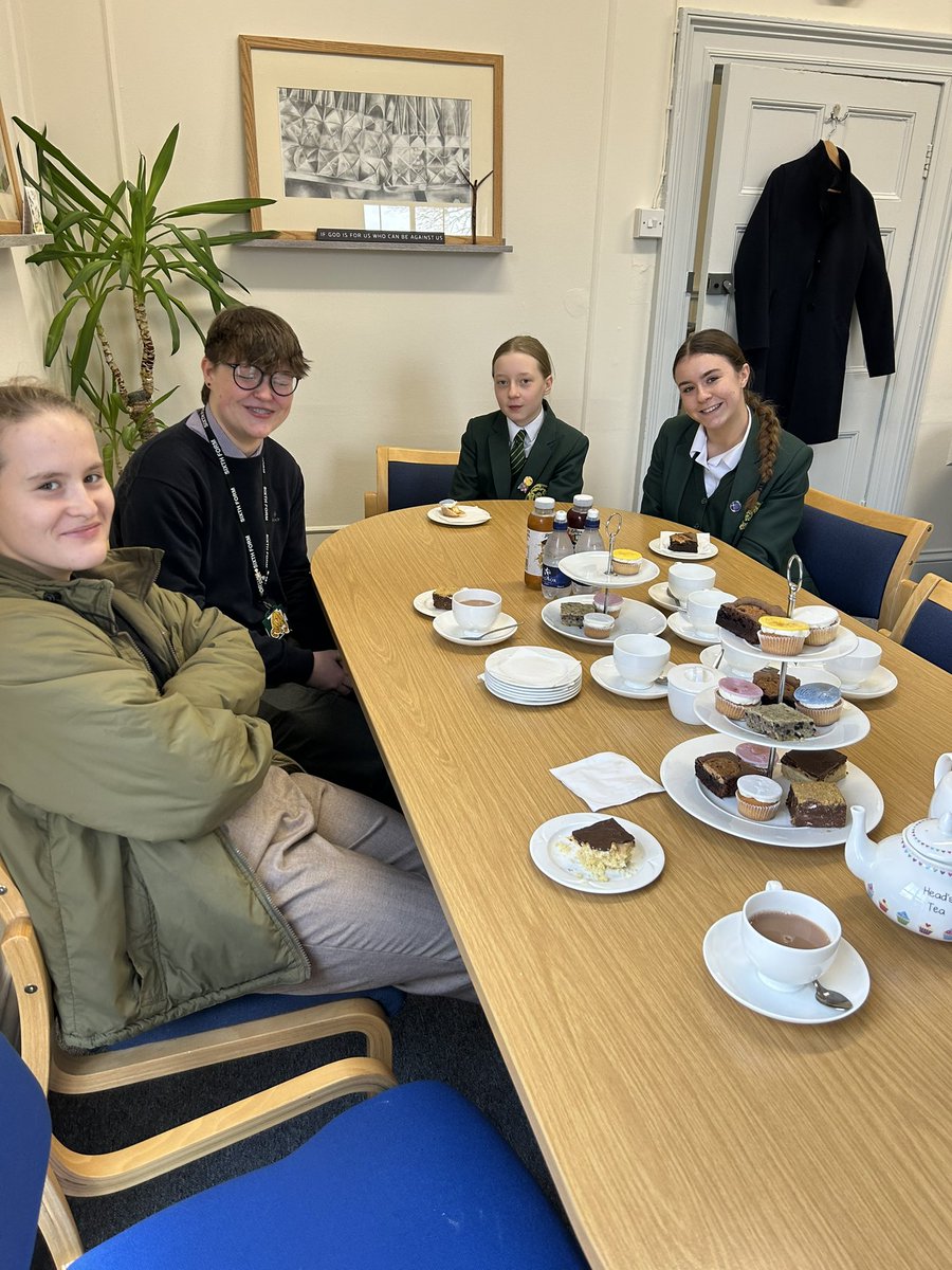 Head’s Tea this week. This lovely group were nominated for involvement at school mass & the remembrance service, showing kindness, and a pupil who has just made it into the Liverpool Philharmonic youth orchestra. 4 inspiring young people who embody what Upton Hall is all about 💚