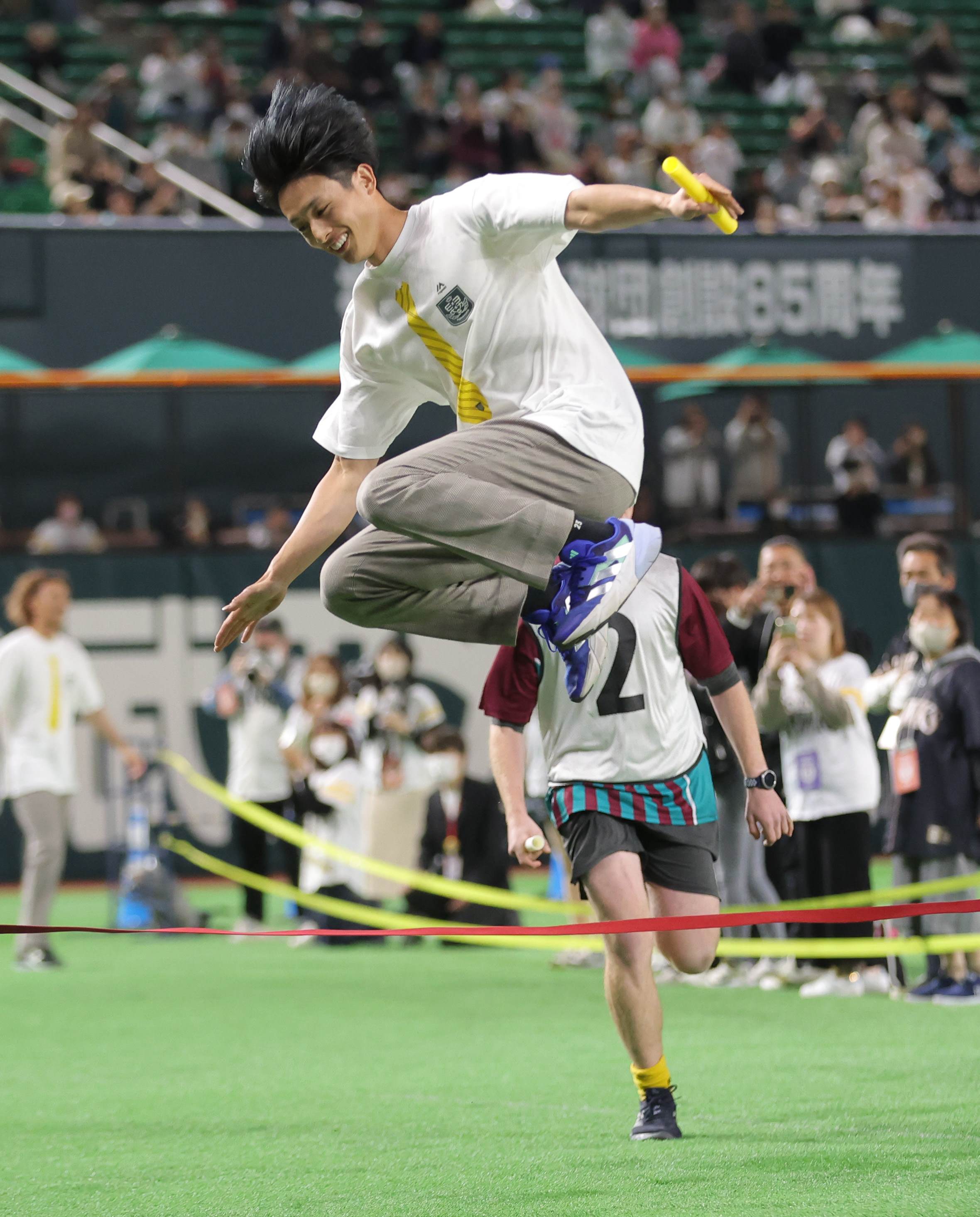 鷹奉祭 周東佑京