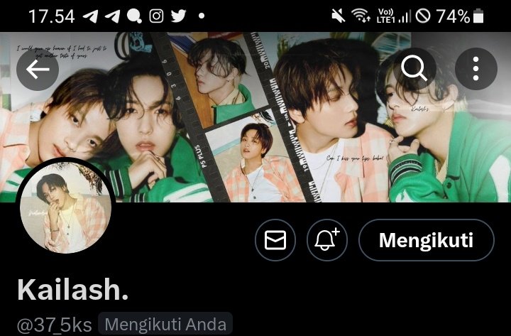 pamer layout buatan kakak pacarkuuu yang keren sedunia