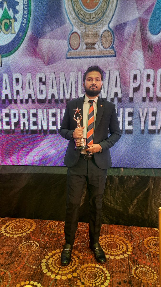 neoreo_terrex's tweet photo. Honored and humbled to receive the Sabaragamuwa Province Best Entrepreneur of the Year 2022 (Bronze Award) in the Micro Scale - Service Sector 🏆

This is not just a recognition of my efforts but a celebration of every challenge and lessons learned. 

Excited for what lies ahead! https://t.co/kNeXB5a56P