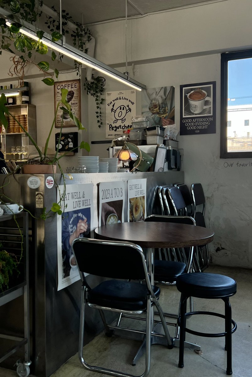 𝐜𝐡𝐮𝐮 🕯️ tweet media