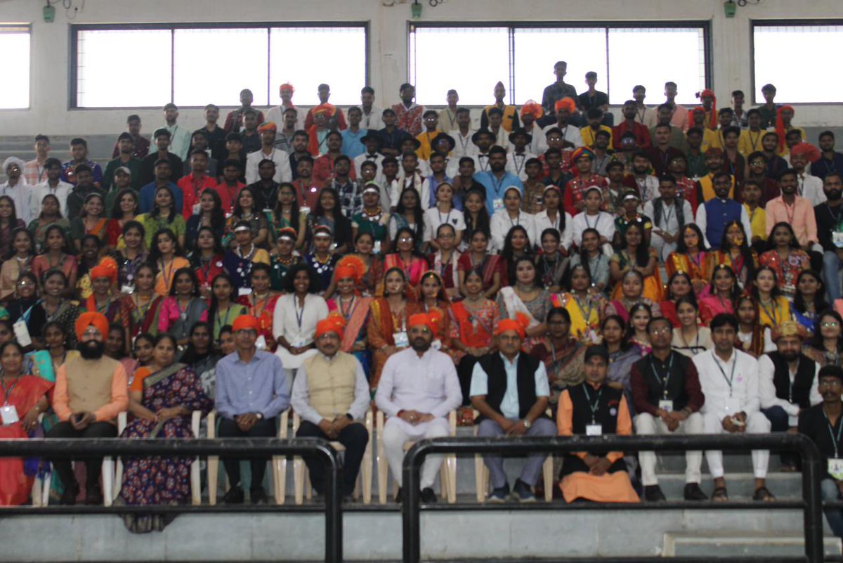 VinodChavdaBJP's tweet photo. (1/9) https://t.co/MEEjJkOHWS