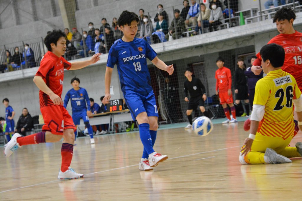 robogato2003's tweet photo. 【全日本フットサル選手権愛知県予選の結果】
11月26日日曜日
14時kickoff
@オーシャンズフィールド
vs.PRIDE /Futsal arena segund
5-1 win✨
得点者：新田、宮内、水野、小久保×2

次の試合に向けてしっかり準備していきたいと思います！
応援ありがとうございました！ https://t.co/yrT9WvLI9O