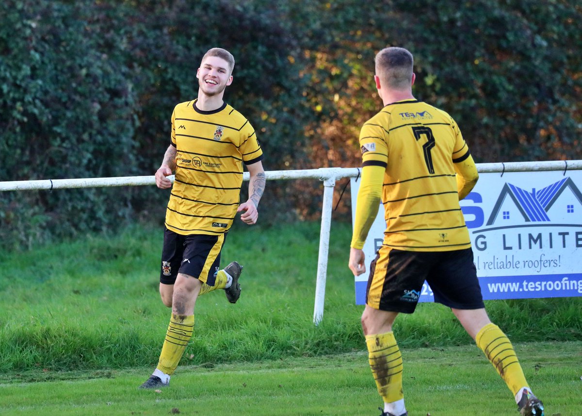 Trowbridge Town FC 🐝 tweet media