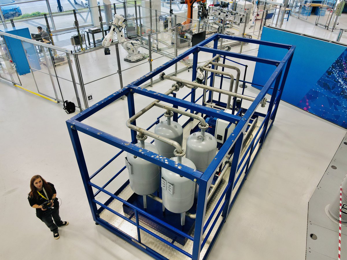 MiniAperture Photography tweet media