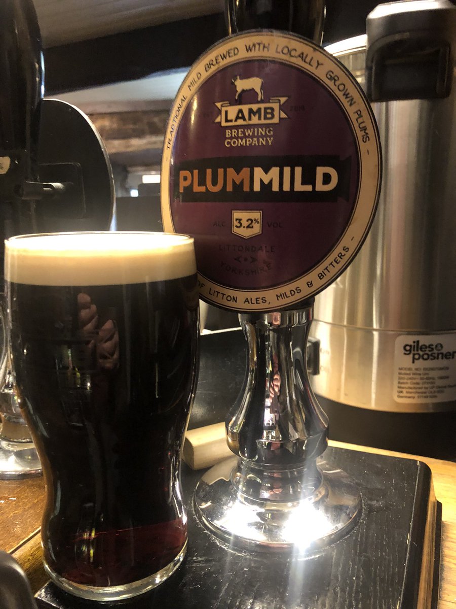 queenslittonno1's tweet photo. The last barrel of our 2023 Littondale grown plum #plummild gone on the bar this morning @queensarmslitton @lambbrewing #countrypub #sundaylunch π»π»π»π»π» #littondale #yorkshiredales https://t.co/JdLoaBiZyf