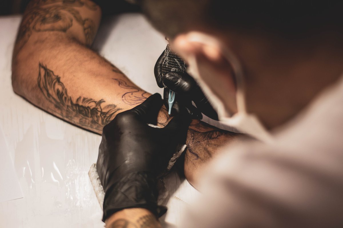 ClaudCoooper's tweet photo. Ink meets skin, art in motion. Crafting stories one tattoo at a time #tattoo https://t.co/R9NHKR8ufx