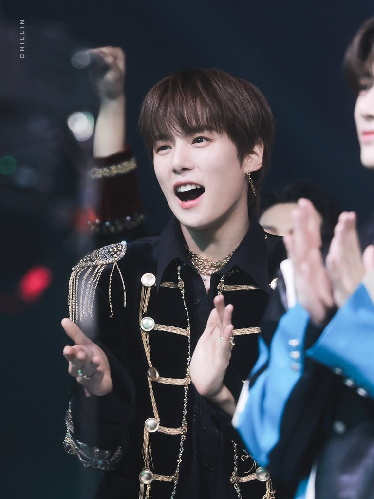 mingorae's tweet photo. they gatekeep this minhyuk photo for over a year and im crying over how cute his front teeth is 😭😭😭 https://t.co/FXLzK7rem3