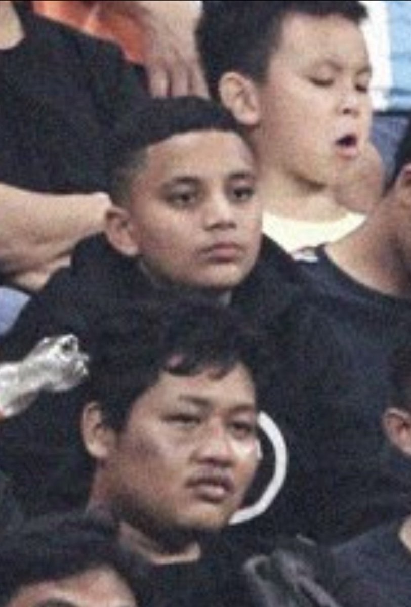 d_fattah96's tweet photo. @GOAL_ID Kok ada lu sih bang @Poconggg 😂 https://t.co/1lTQSPyDVt