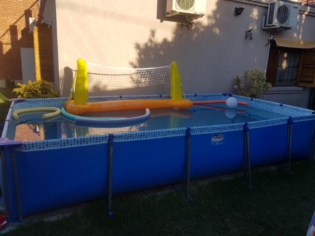 ahora q hace un re calor no quiero q vengan a hacerse los amigos