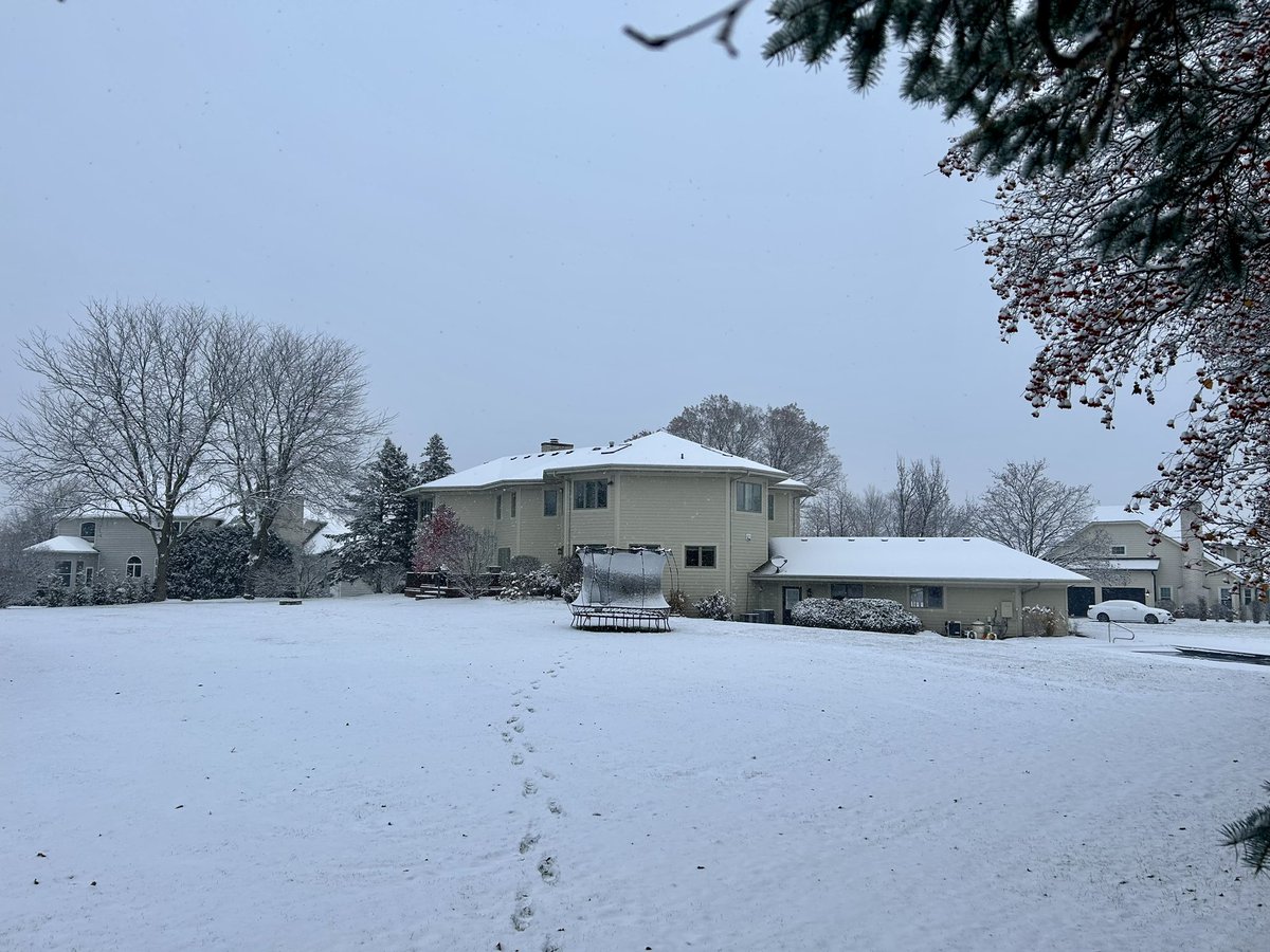 1st snowfall of the year here in Northern Illinois. ❄️⛄️ a few captures around our home/yard. Anyone else get snow this past week/weekend? #snowfall #winter