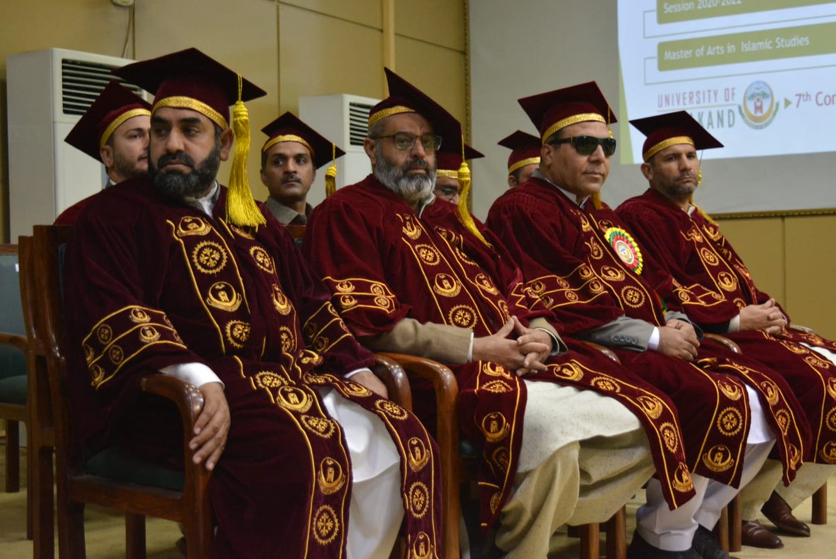 AkhunkhailAltaf's tweet photo. Attended first convocation as senate member University of Malakand https://t.co/vUWtcRcPeO