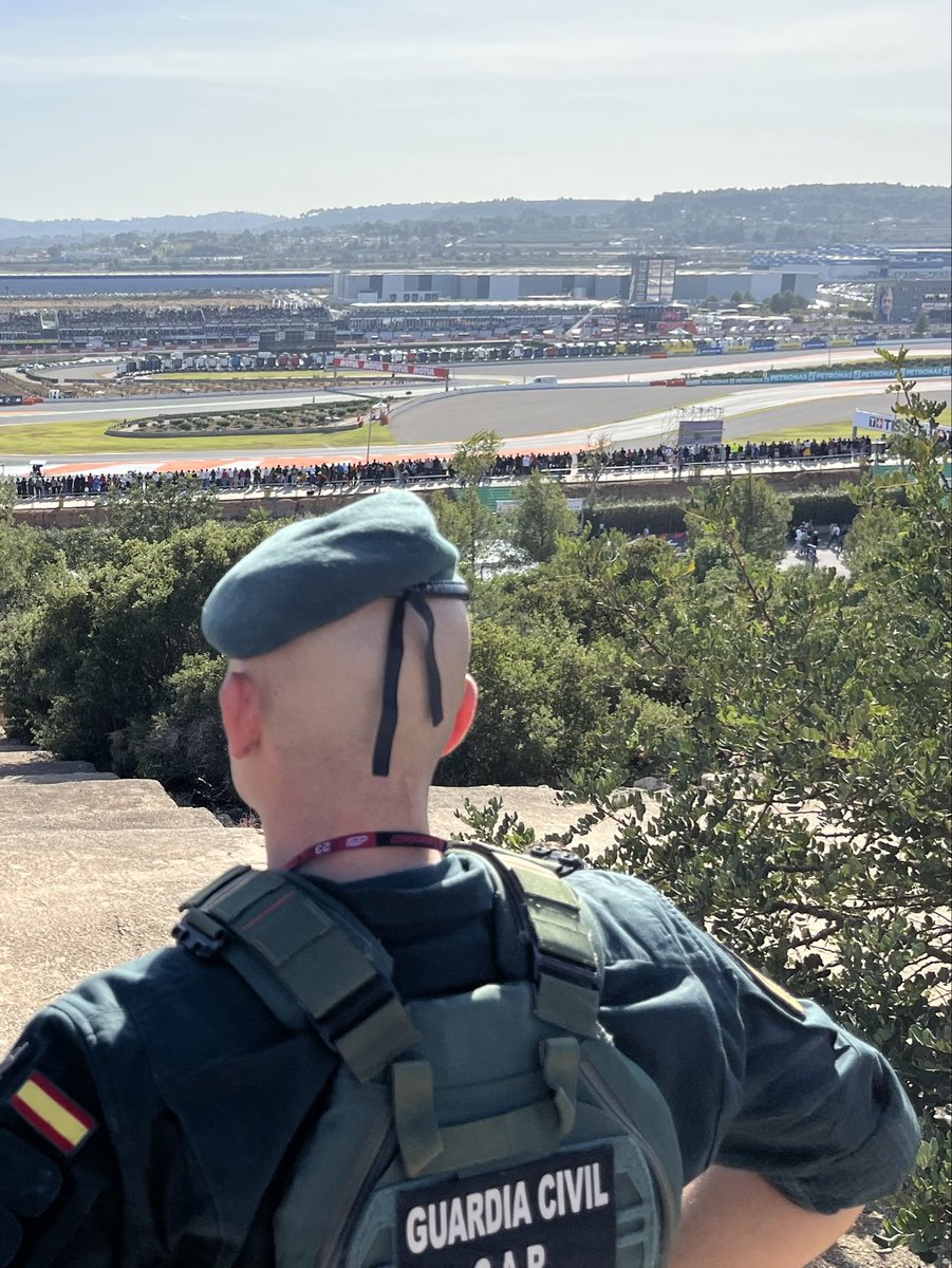 UN_OCT's tweet photo. .@UN_OCT held a 2-day study visit for gov’t representatives from #Tunisia on the protection of #VulnerableTargets with 🇪🇸@guardiacivil @uar_gar_cae &amp; 🇪🇺 @ctpublicspaces

➡️in line with 🇹🇳 VT-Roadmap
➡️on the occasion of the World Motorcycle Grand Prix #ValenciaGP 🏁

🙏donor #USA https://t.co/MhMjCKZnSP