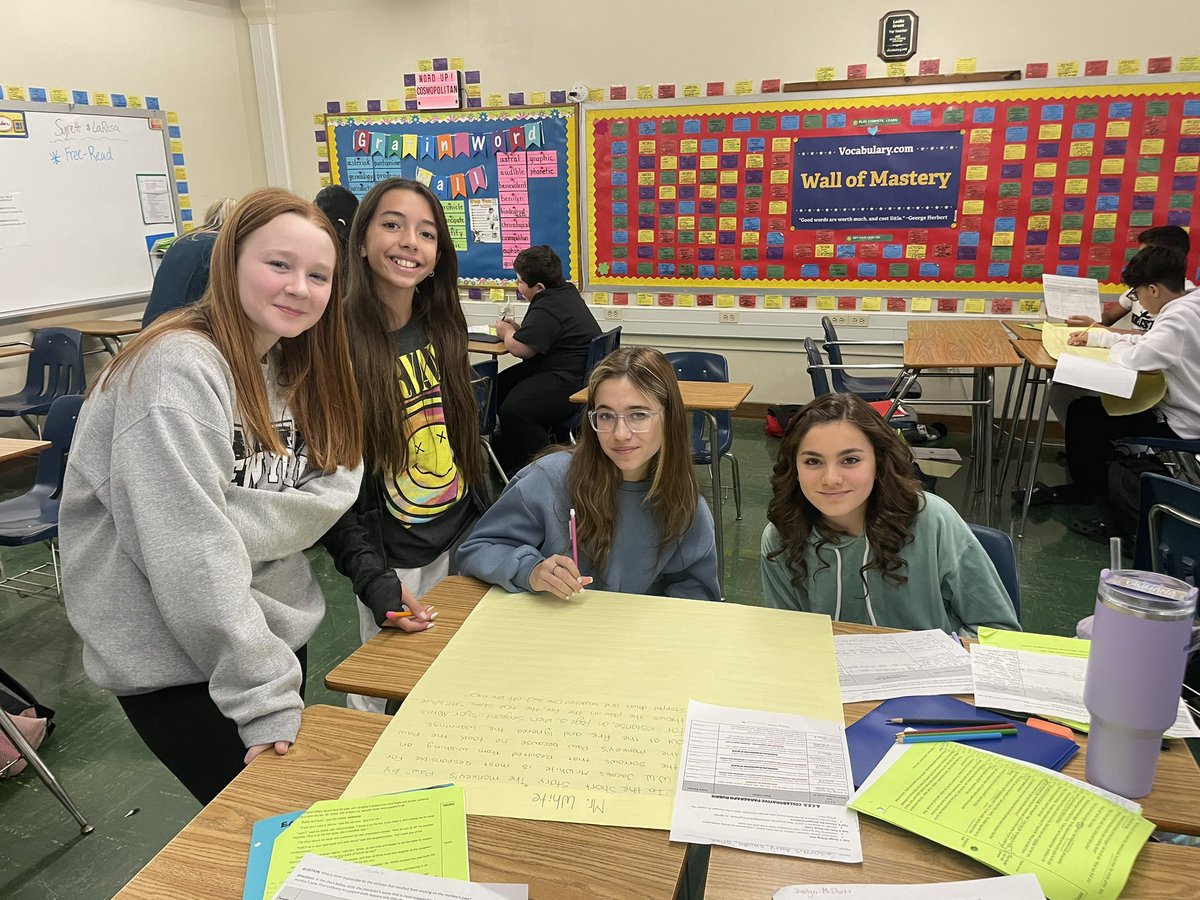 SyrettTara's tweet photo. Collaborative Paragraphs: Who is most responsible for the sorrows that occur in the story? #weareBethpage @MrsLaRosa_JFK @wELLcometoENL https://t.co/lUlx51Woy5