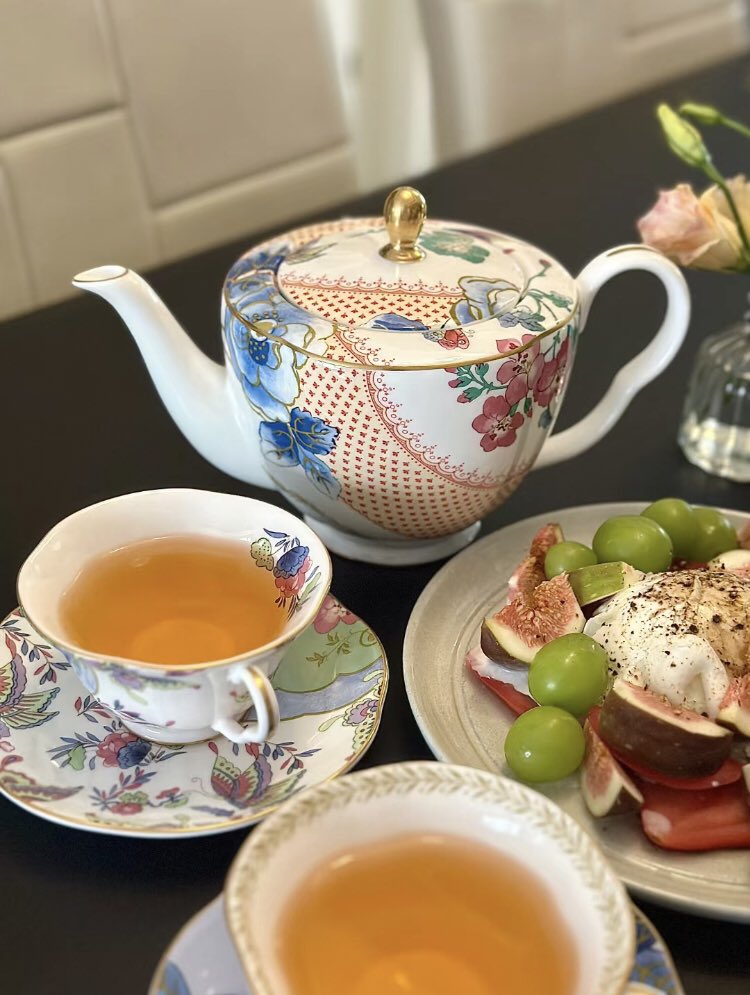 Angie tweet media