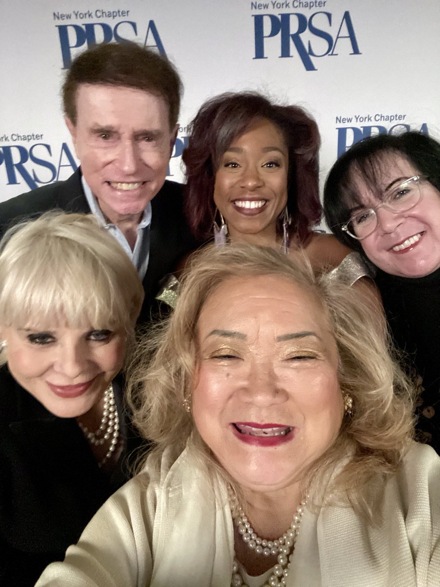 #JoyTweet Still celebrating ⁦@prsany⁩ #BigAppleAwards2023 with #CarmellaGlover ⁦@fayshapiro⁩ ⁦@Artstevens⁩ ⁦@JudithCZ⁩ Thank you!