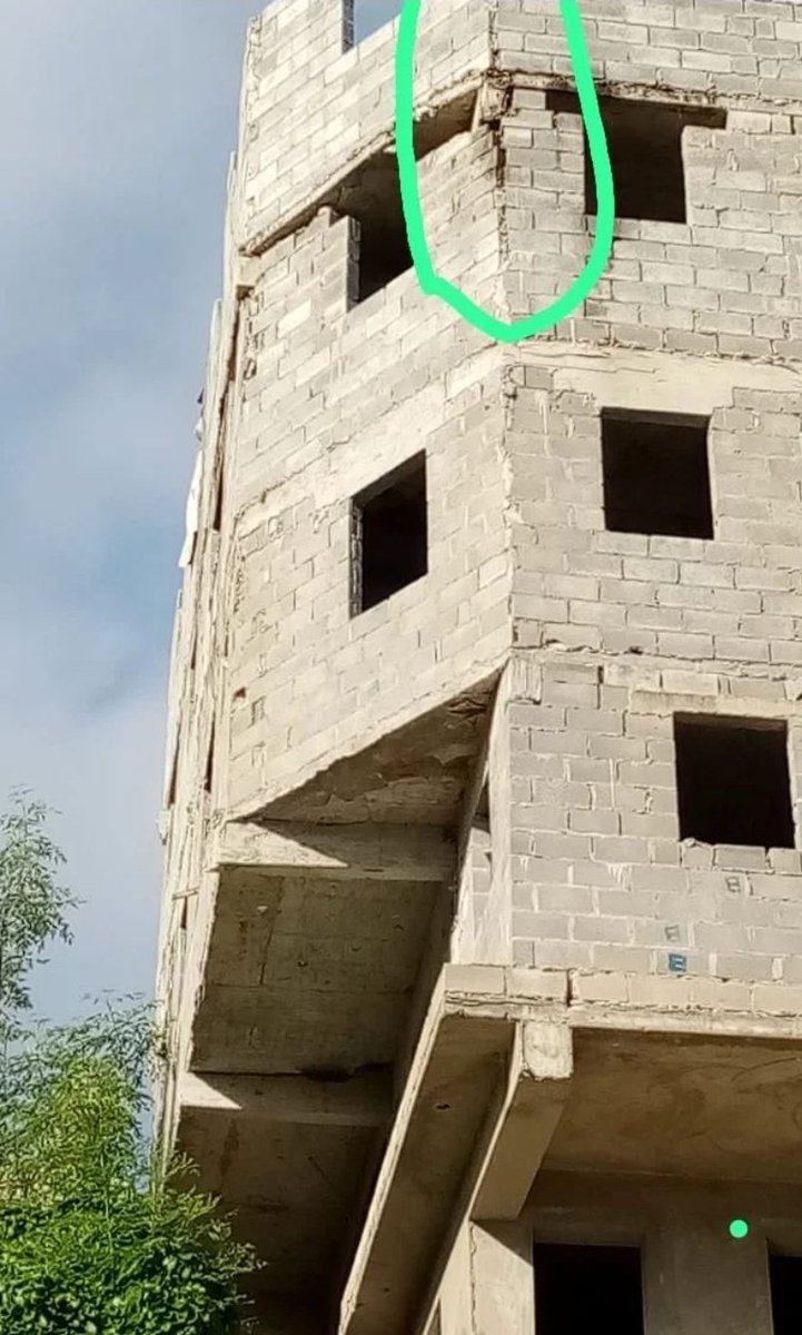 VAcosta04's tweet photo. Esta información la vi en IG del humorista Cacha. Cuando es q tendremos regirmen de consecuencias? Q supervisor de la Alcaldía fue a ese lugar @AlcaldiaSDO debe estar preso sin fianza. No hacen su trabajo y cuando llega la castatrofe, nadie fue. @Mivedrd #CodiaRD https://t.co/iI27pbuMt7