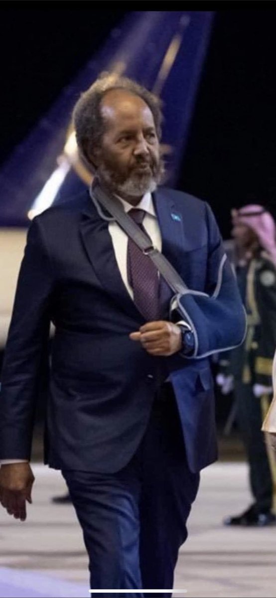 I don’t understand why #HSM is traveling around the world while he has cast on his hand. Somalia has a prime minster who has been appointed by #HSM meanwhile he is not trusting him. #HSM overwhelmingly took over all other offices duties. Corruption after corruption. NGO ACTION.