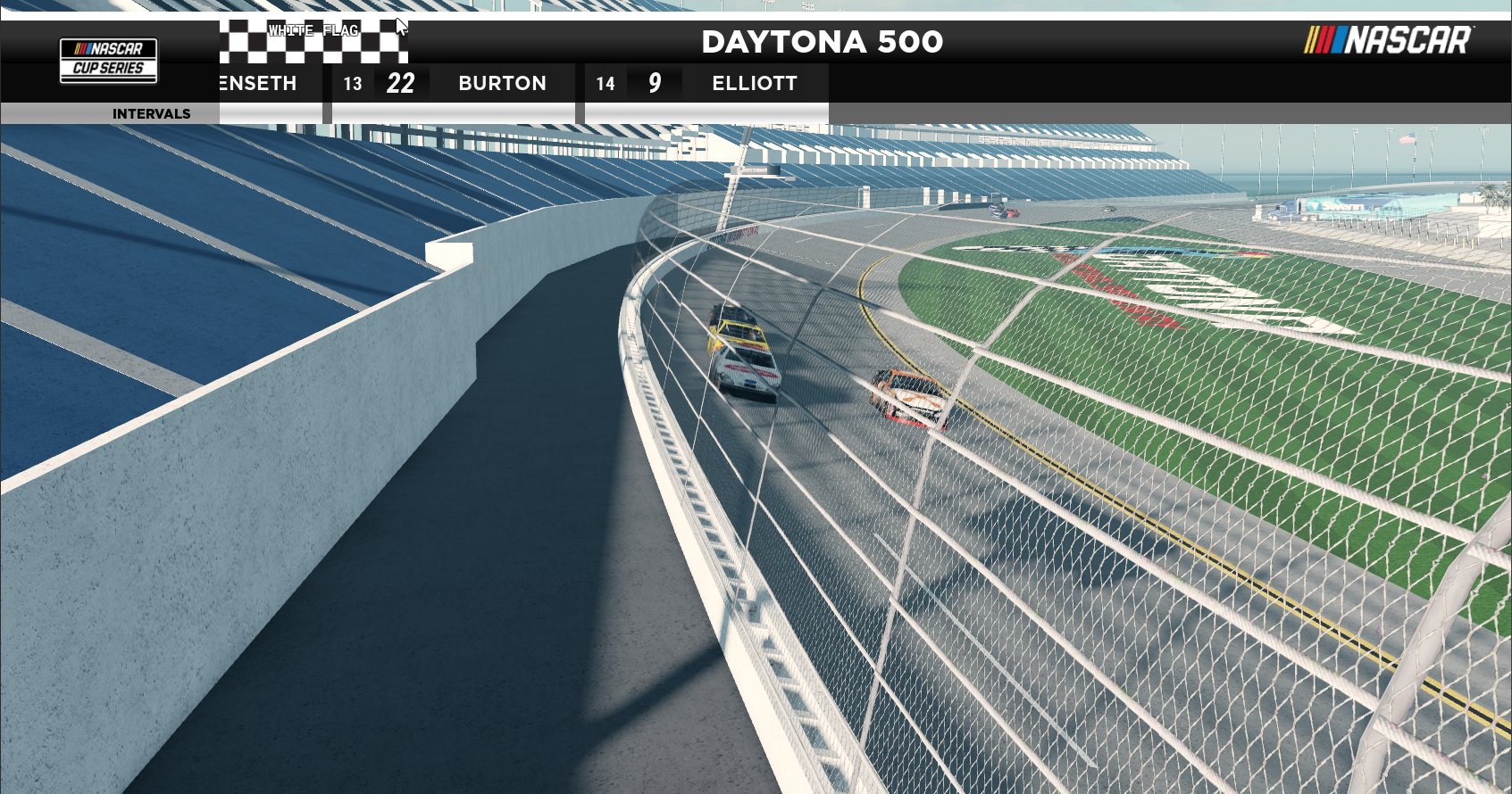 Racing in a public server in Just Daytona on Roblox 