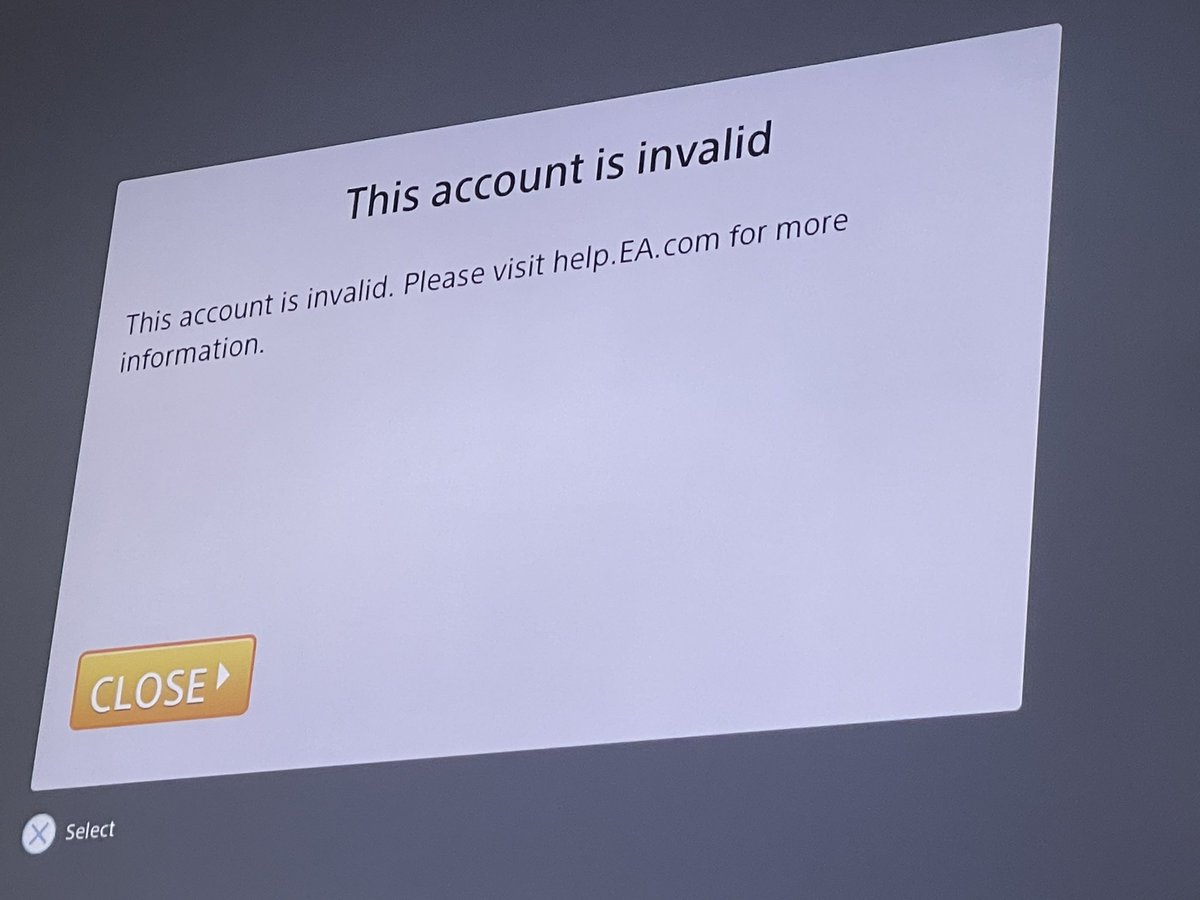 Tweeta_Fingas's tweet photo. @EAHelp I’ve been having this issue since two FIFA’s ago after I load my disc and it tries connecting me online? I need help ASAP, Please. https://t.co/yyurxK2Cth
