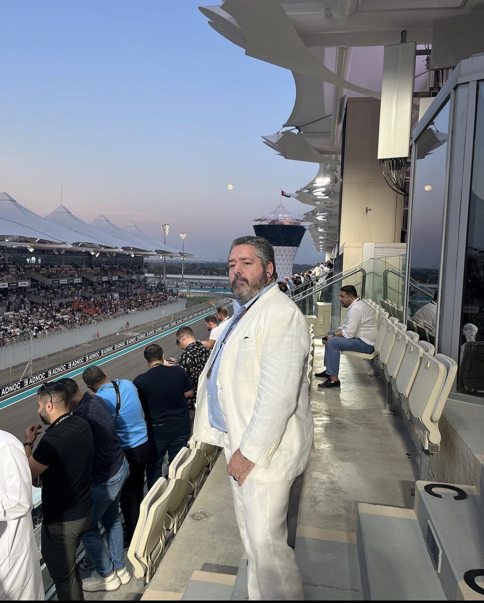 GM_Romanov's tweet photo. Стою

#F12023 https://t.co/BPcnj8SqxZ