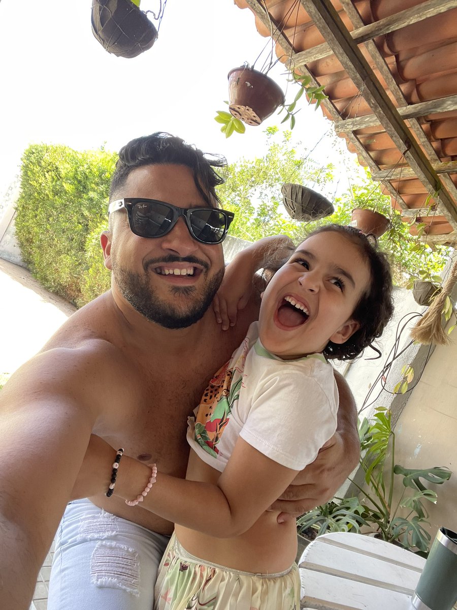 JrHahtag's tweet photo. A gente se diverte, a gente se ama!❤️ https://t.co/2SIIfNimlF