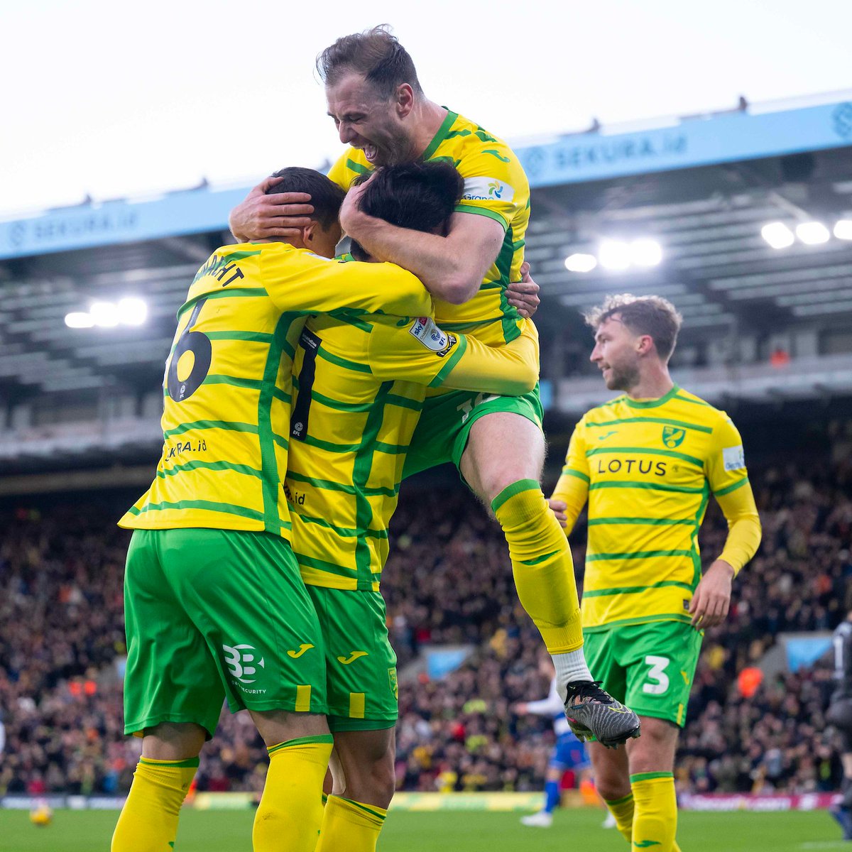 🔰 TheYellows 🔰 tweet media