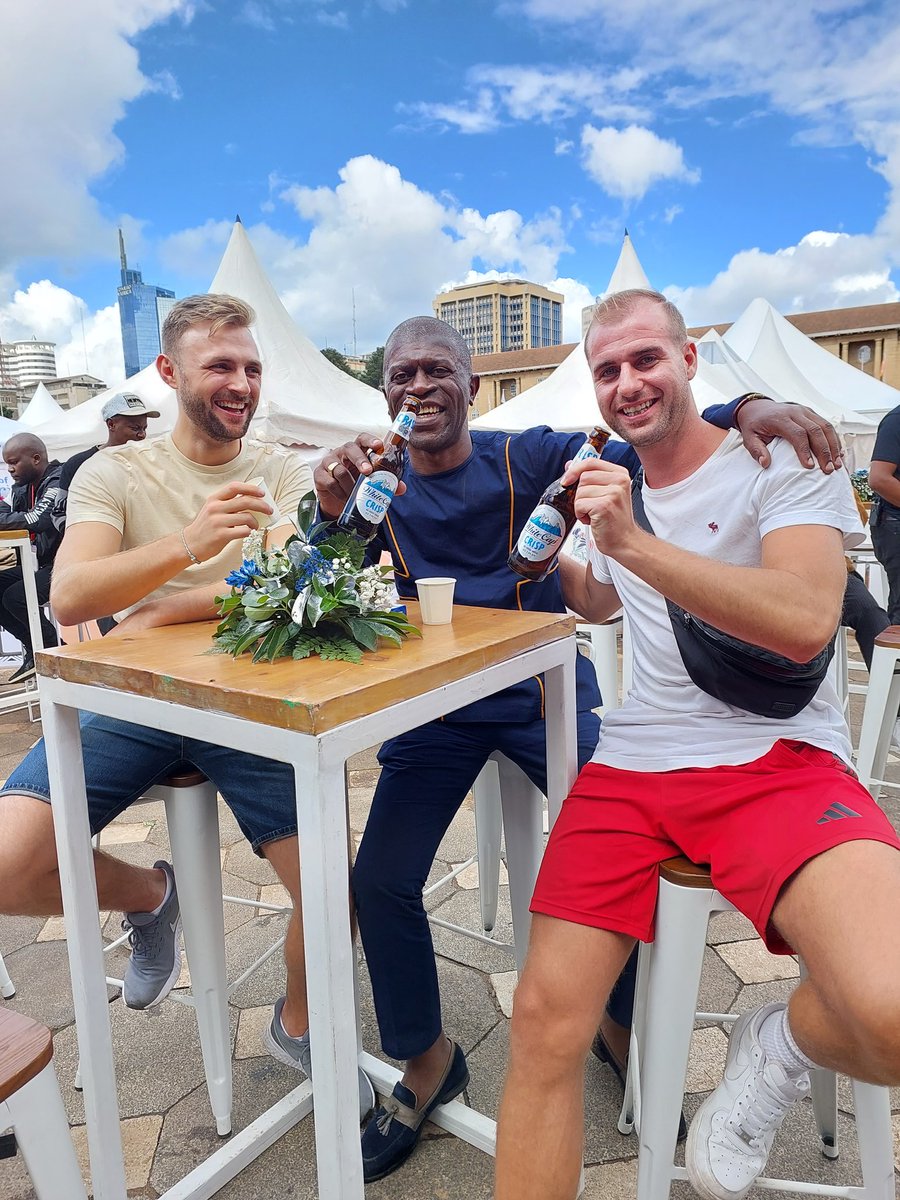 SpiceFMKE's tweet photo. Sunday afternoon with your gang and your favourite beer!π»
#SipCrisp .@WhiteCapLager #GNBR23 @GrandNbi_Race https://t.co/Gy7yO4FbwG