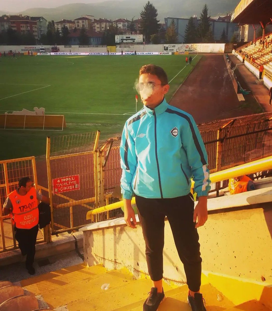 Dert sana uğramasın diye her gece misafir ettim.