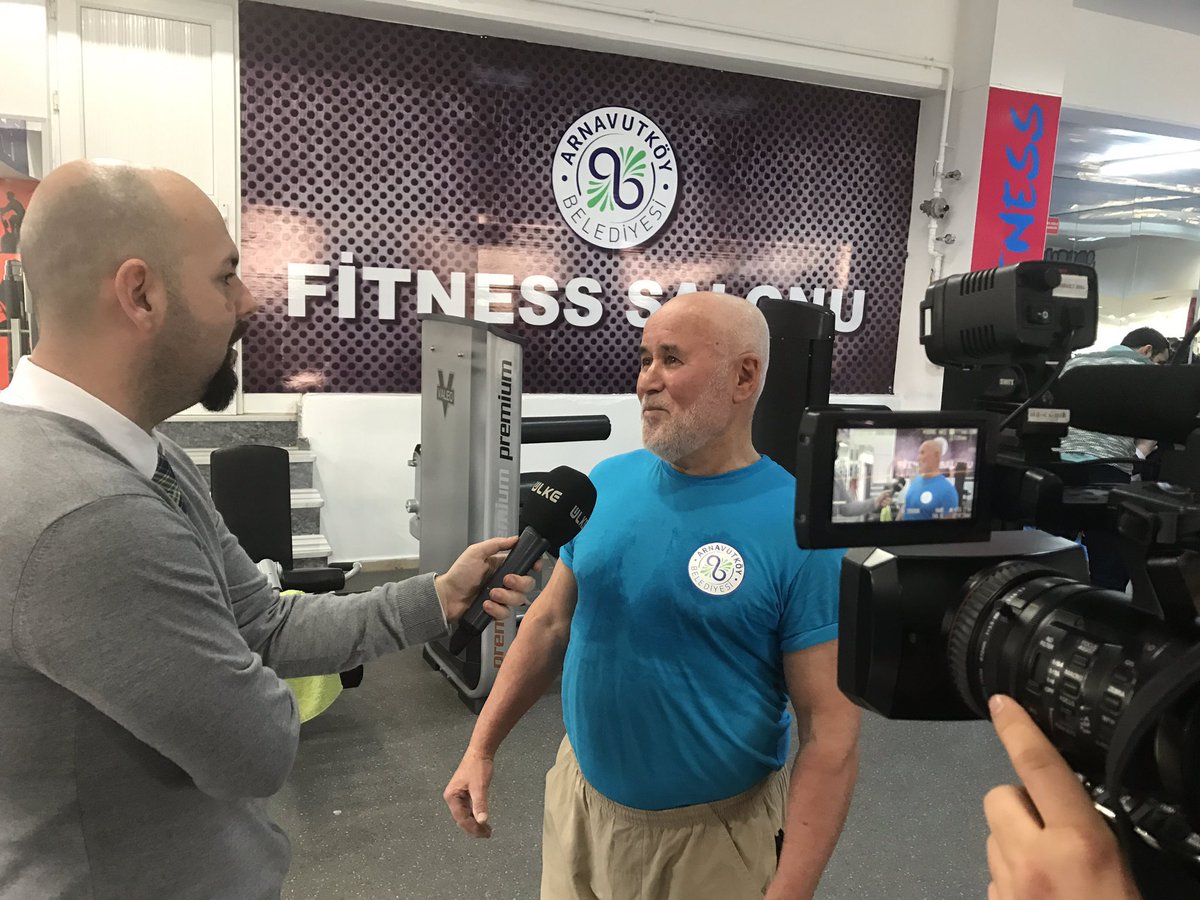A_HasimBaltaci's tweet photo. Belediyemizin spor salonlarından uzun süredir hizmet alarak gençlere örnek olacak başarılara imza atmış, Ruhi Amcamızın vefatını üzüntüyle öğrenmiş bulunmaktayım. 

Merhuma Allah’tan rahmet ailesine baş sağlığı ve sabırlar dilerim. https://t.co/dV5k0s8WDG