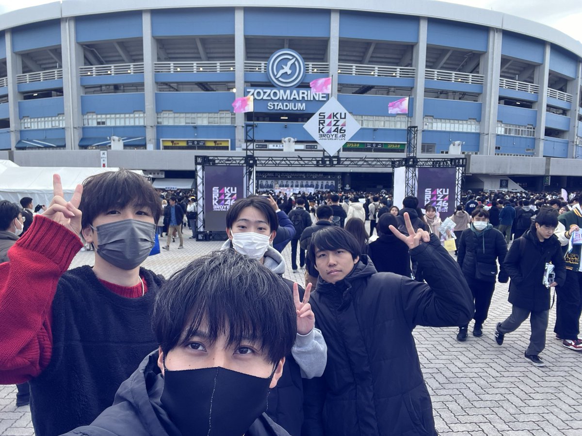 SHIBUYA_ALGEN's tweet photo. ライブが1年ぶりでコールも4年ぶりなのにあんなえぐいセトリにされたらもうどうしようもなくテンション上がるやん？

お疲れ様でした
幸せをありがとうございます
櫻坂最高！

#櫻坂46
#櫻坂46の4年目 https://t.co/g9YFsLGIa6