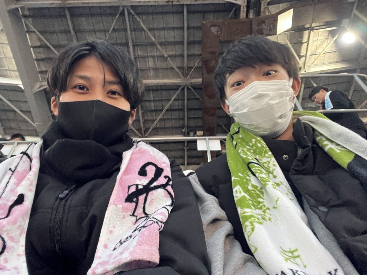 SHIBUYA_ALGEN's tweet photo. ライブが1年ぶりでコールも4年ぶりなのにあんなえぐいセトリにされたらもうどうしようもなくテンション上がるやん？

お疲れ様でした
幸せをありがとうございます
櫻坂最高！

#櫻坂46
#櫻坂46の4年目 https://t.co/g9YFsLGIa6